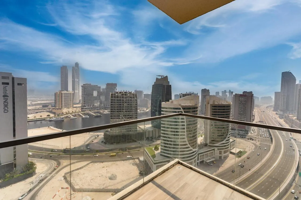 Apartment Fam Living - Mada Residences Downtown Dubai