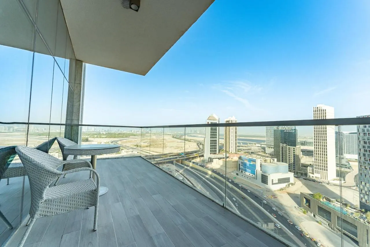 Fam Living - Mada Residences Downtown Dubaj 0*,  Zjednoczone Emiraty Arabskie